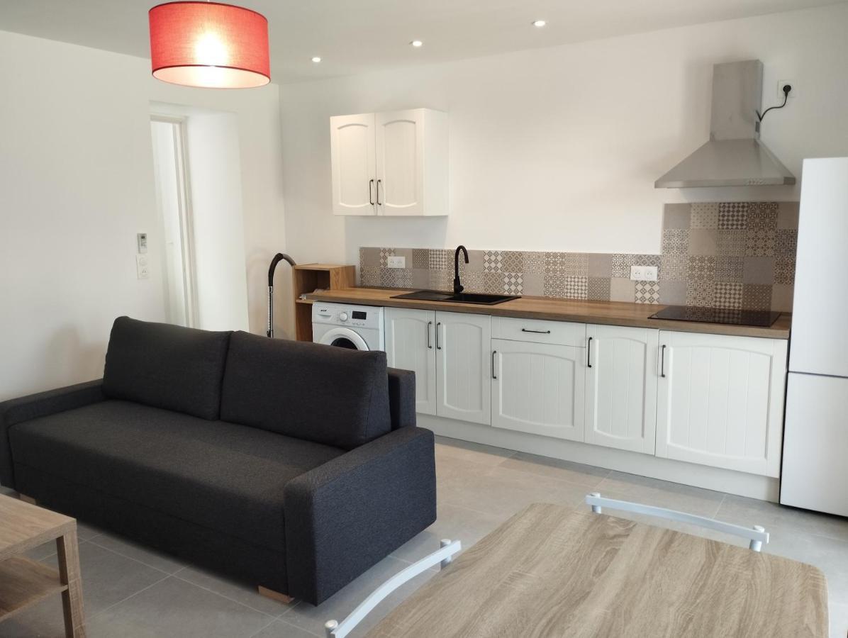 Appartement Meuble Et Tout Confort, Au Milieu De La Campagne Сен-Поль-Труа-Шато Экстерьер фото